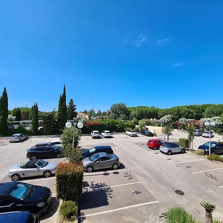 T2 Avec Parking Prive A 150m De La - Fr-1-388-162 *